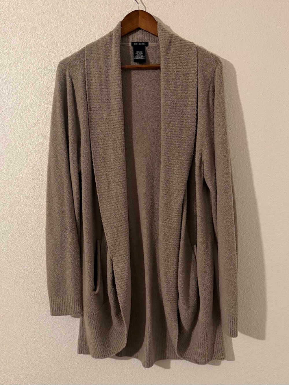 Max & Mia Ladies The Essential Travel Cardigan Size XL Beige/Taupe
